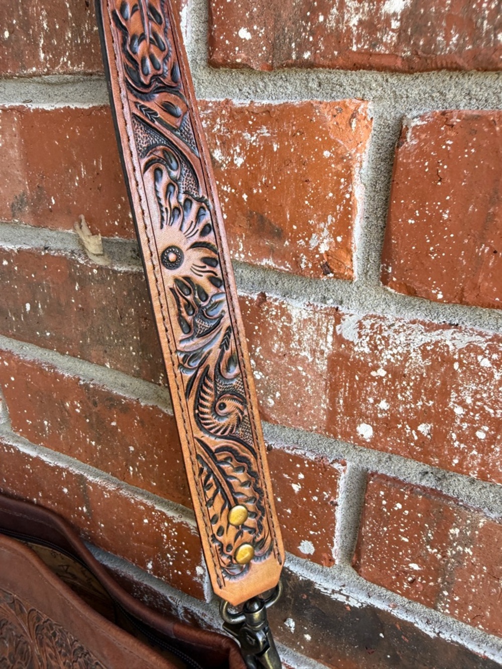 American Darling Fringe Tooled Leather Crossbody Bag with Cow Hide - Picture 3 of 10